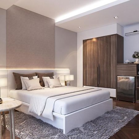 Ha Noi Hotel Near Tan Son Nhat Airport --- Free Airport Pick-Up And Drop-Off Available 24 Hours A Day Ho Chi Minh City Exterior photo