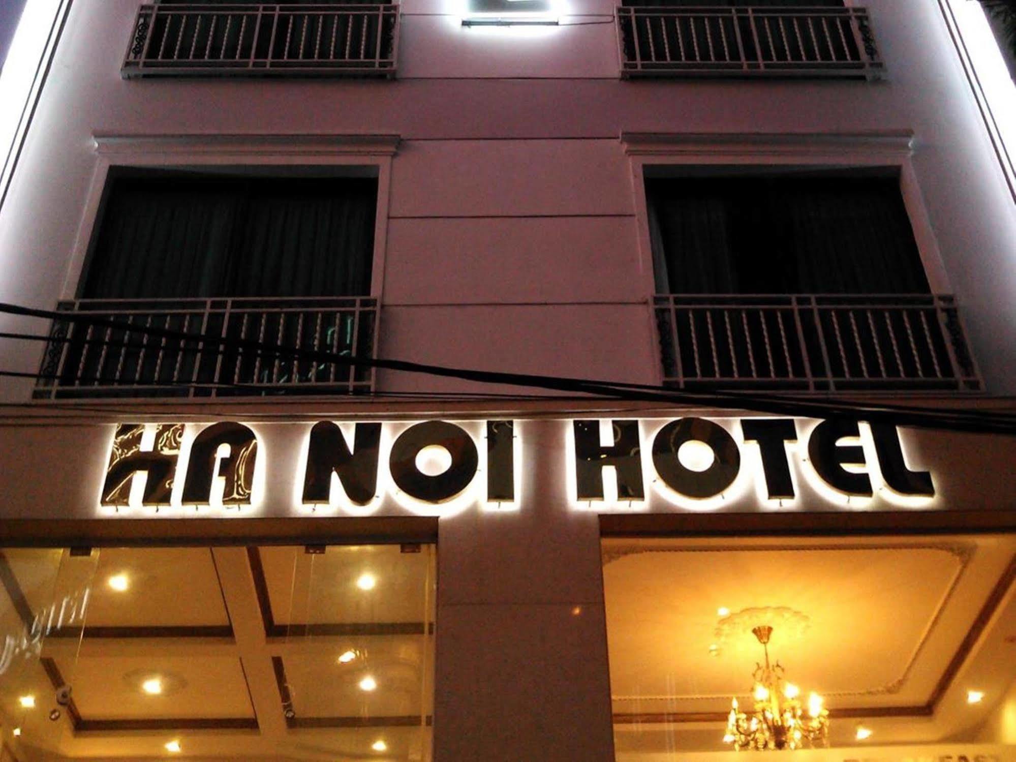 Ha Noi Hotel Near Tan Son Nhat Airport --- Free Airport Pick-Up And Drop-Off Available 24 Hours A Day Ho Chi Minh City Exterior photo