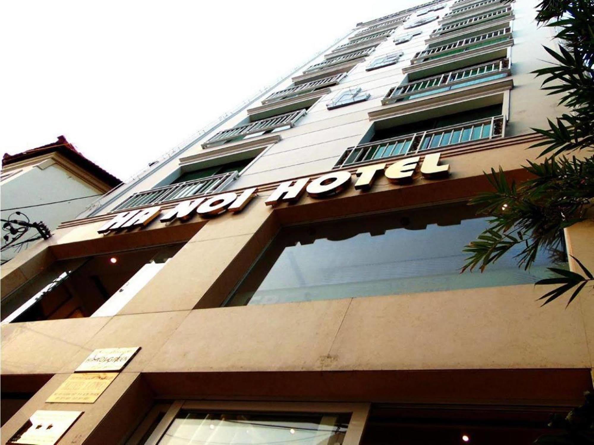 Ha Noi Hotel Near Tan Son Nhat Airport --- Free Airport Pick-Up And Drop-Off Available 24 Hours A Day Ho Chi Minh City Exterior photo