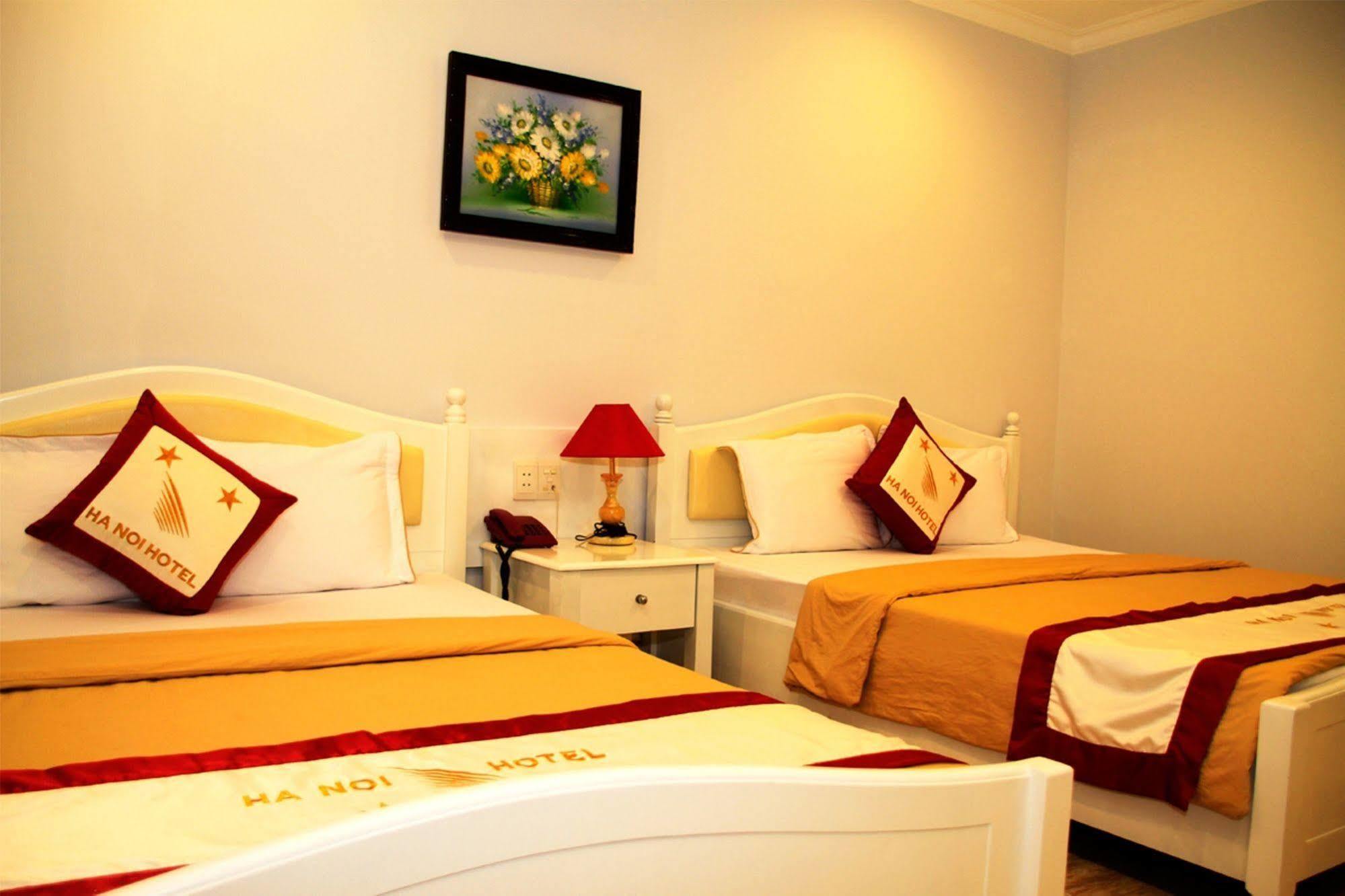 Ha Noi Hotel Near Tan Son Nhat Airport --- Free Airport Pick-Up And Drop-Off Available 24 Hours A Day Ho Chi Minh City Exterior photo