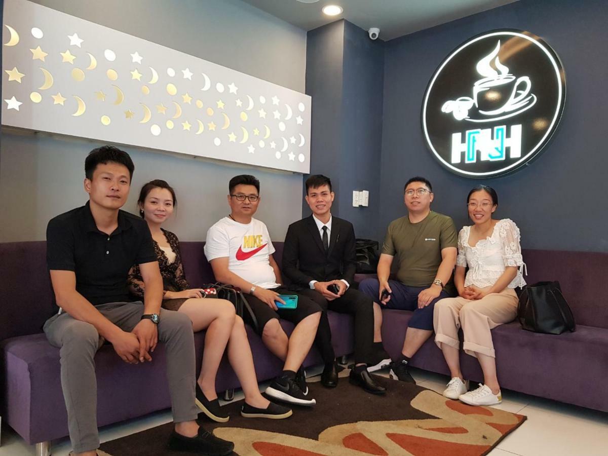 Ha Noi Hotel Near Tan Son Nhat Airport --- Free Airport Pick-Up And Drop-Off Available 24 Hours A Day Ho Chi Minh City Exterior photo