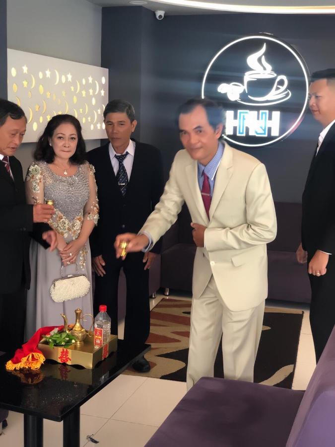 Ha Noi Hotel Near Tan Son Nhat Airport --- Free Airport Pick-Up And Drop-Off Available 24 Hours A Day Ho Chi Minh City Exterior photo